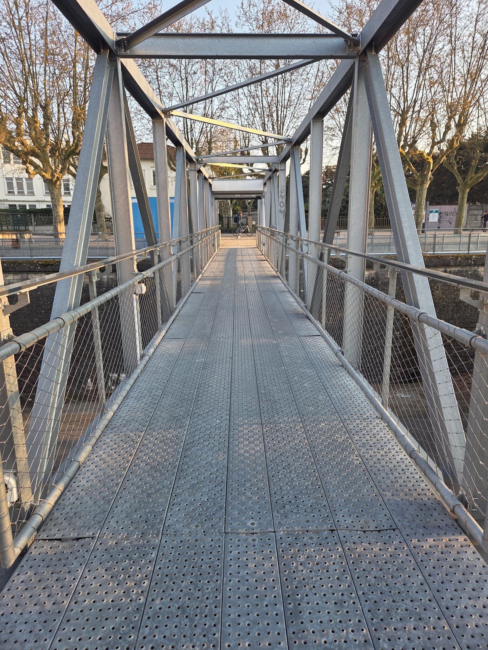 Estrutura metálica, infraestrutura