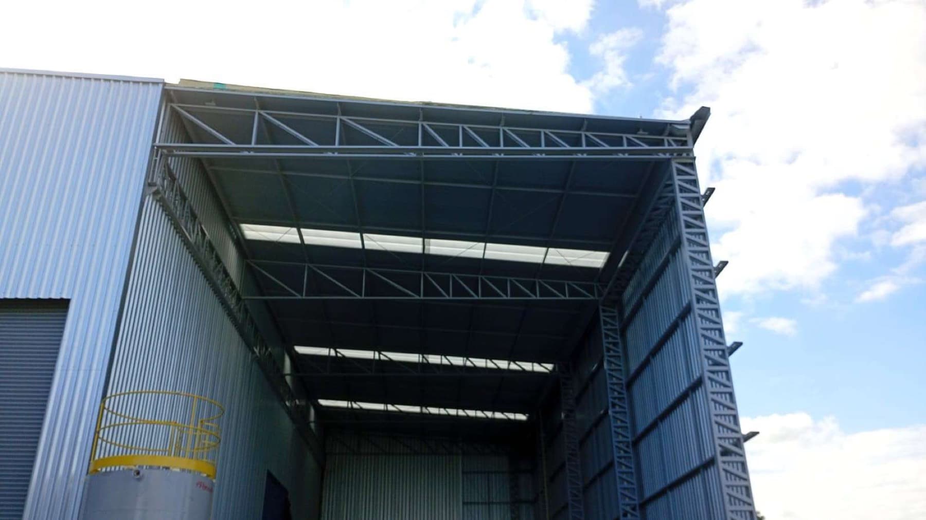 Reforma de cobertura, WEG